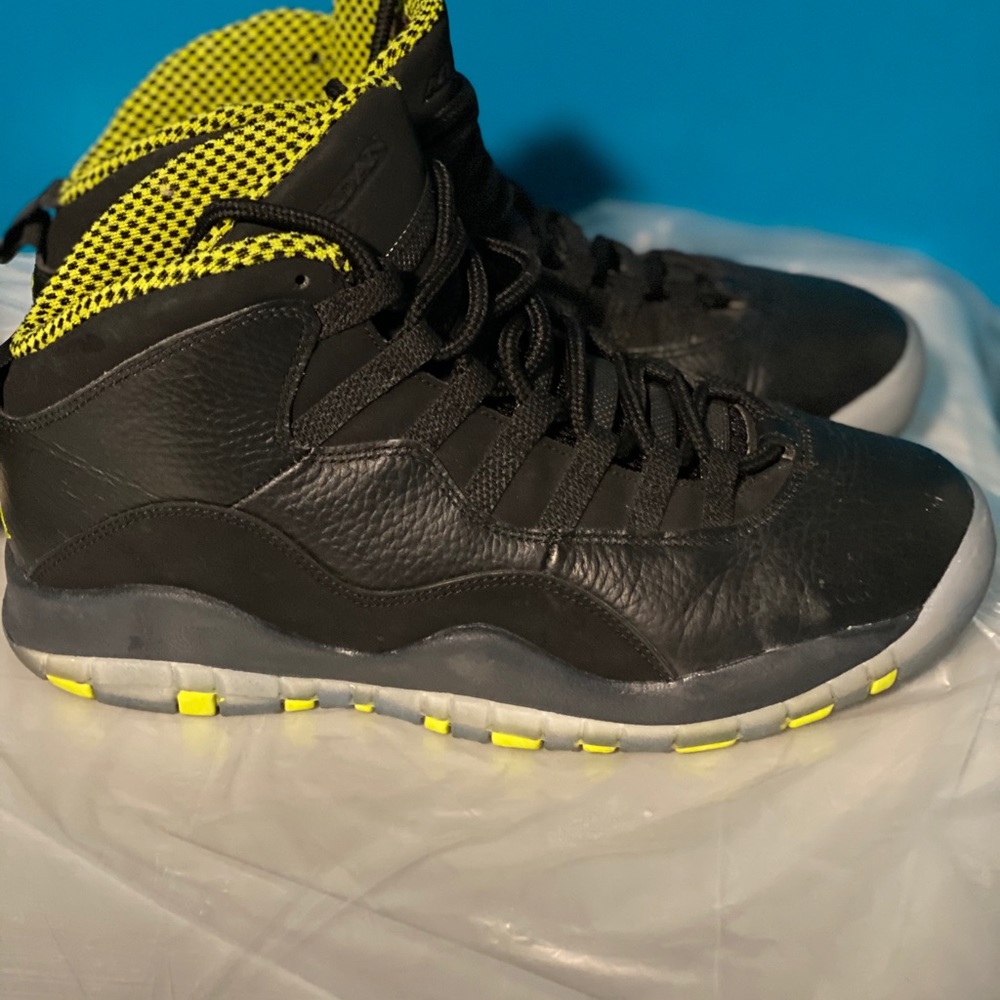 Air Jordan Retro 10 (Venon) Black and Lime Green
